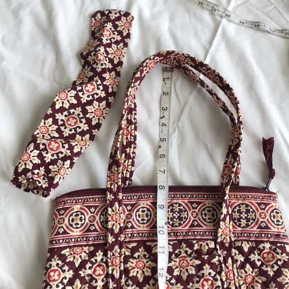 Vera Bradley Medallion
Fall 2006 - Picture 5 of 6